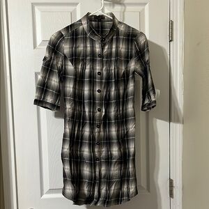 Plaid Button-Up Shirt